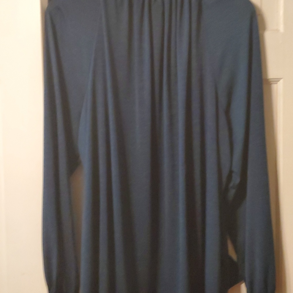 Shirt - Picture 2 of 3